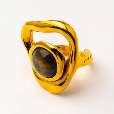 Anillo Carmenta